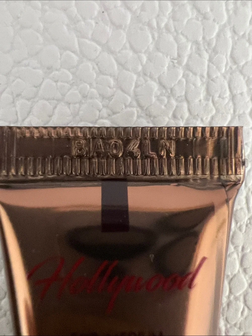 Charlotte Tilbury Hollywood Easy Contour Wand in Fair-Medium